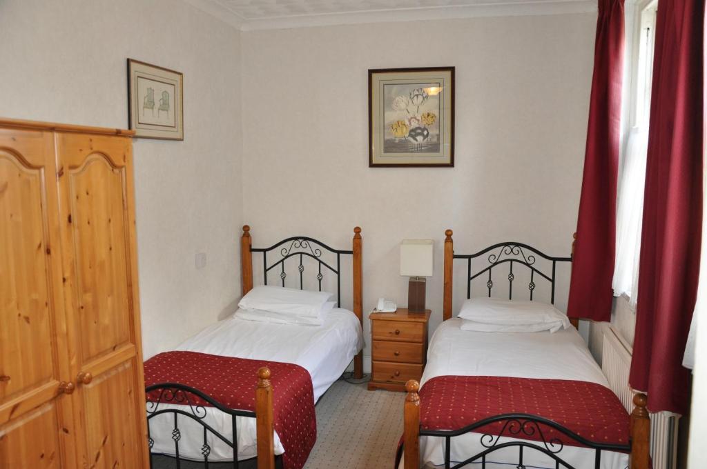 Hotel The Roundabout Fareham